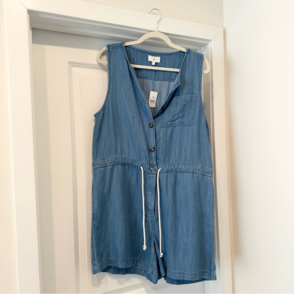 NWT Lou & Grey romper